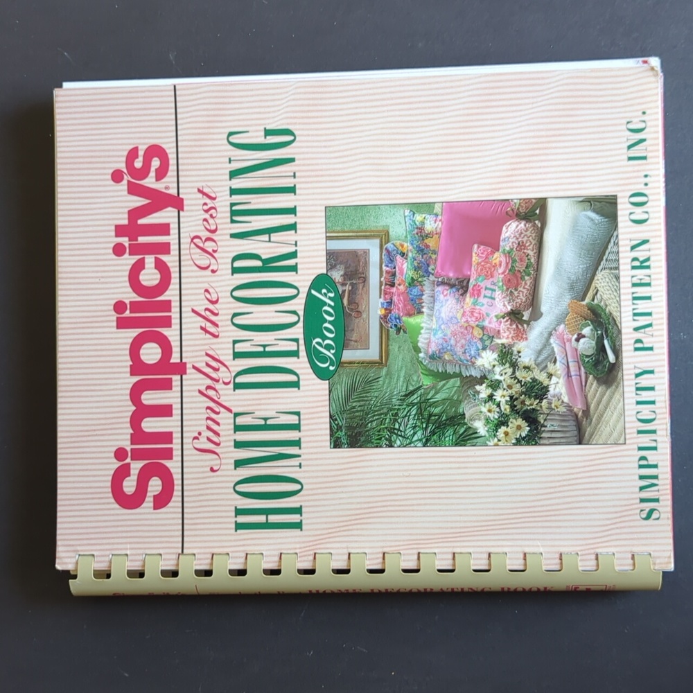 Simplicity’s Simply the Best HOME DECORATING Book Vintage 1993 Spiral USA